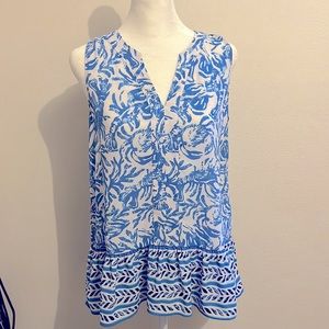 Lilly Pulitzer Gramercy Top Size XS On a Roll Engineered Lobster Blue